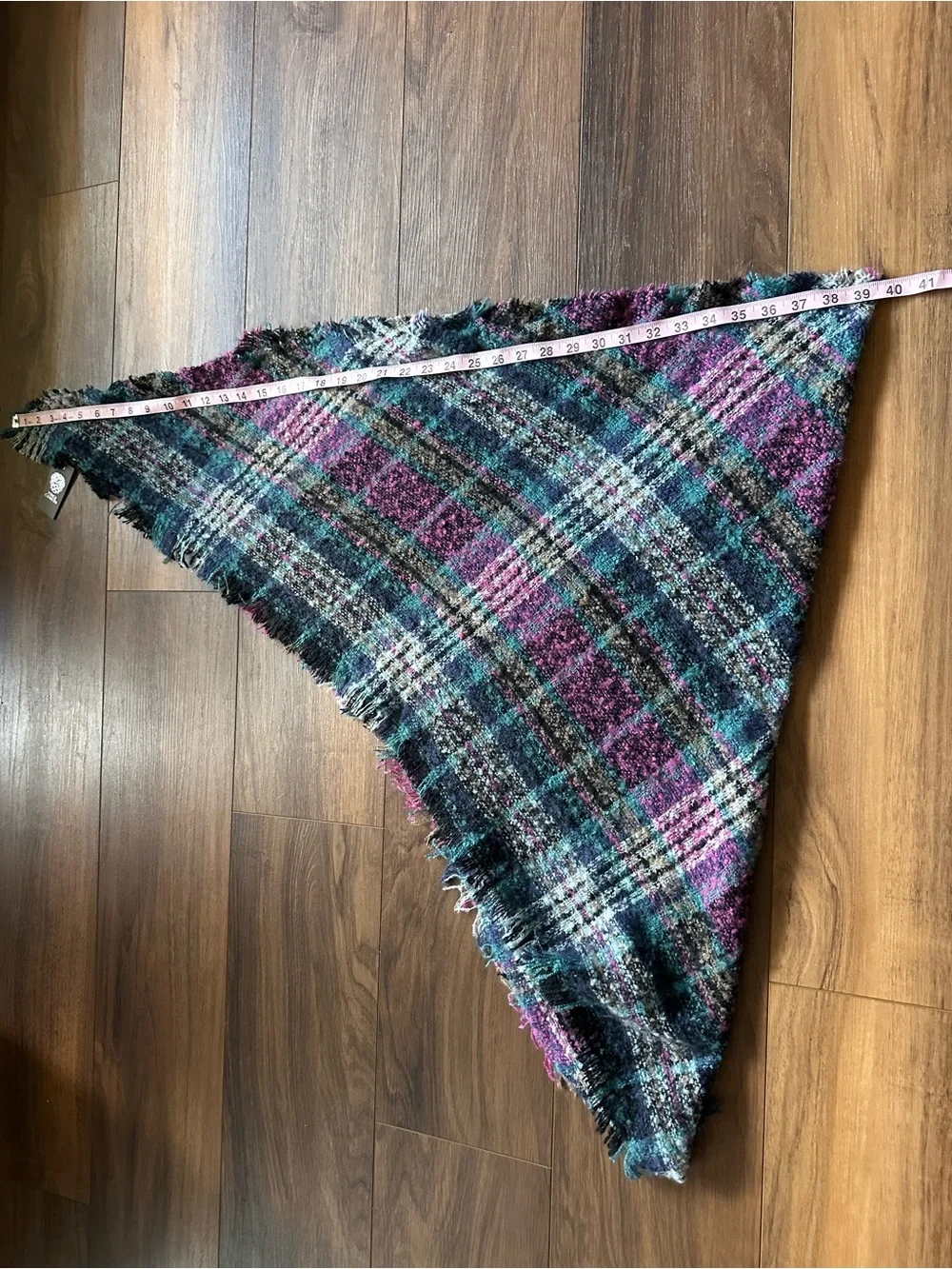 Vince Camuto Jewel Plaid Triangle Wrap Scarf Fringed Knit NWT OS